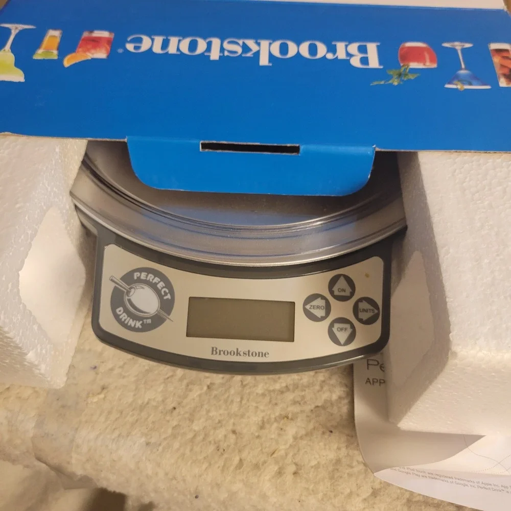 Brookstone Perfect Drink Smart Bartending Scale System Silver LIKE NEW App-Sync